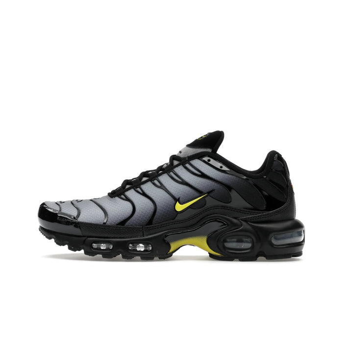 Nike Air Max Plus Black Opti Yellow