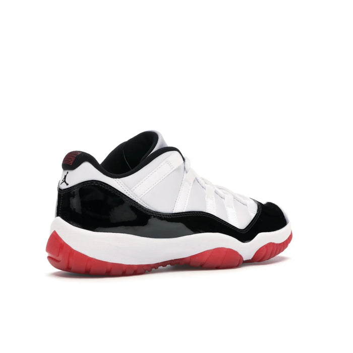 Jordan 11 Retro Low Concord Bred