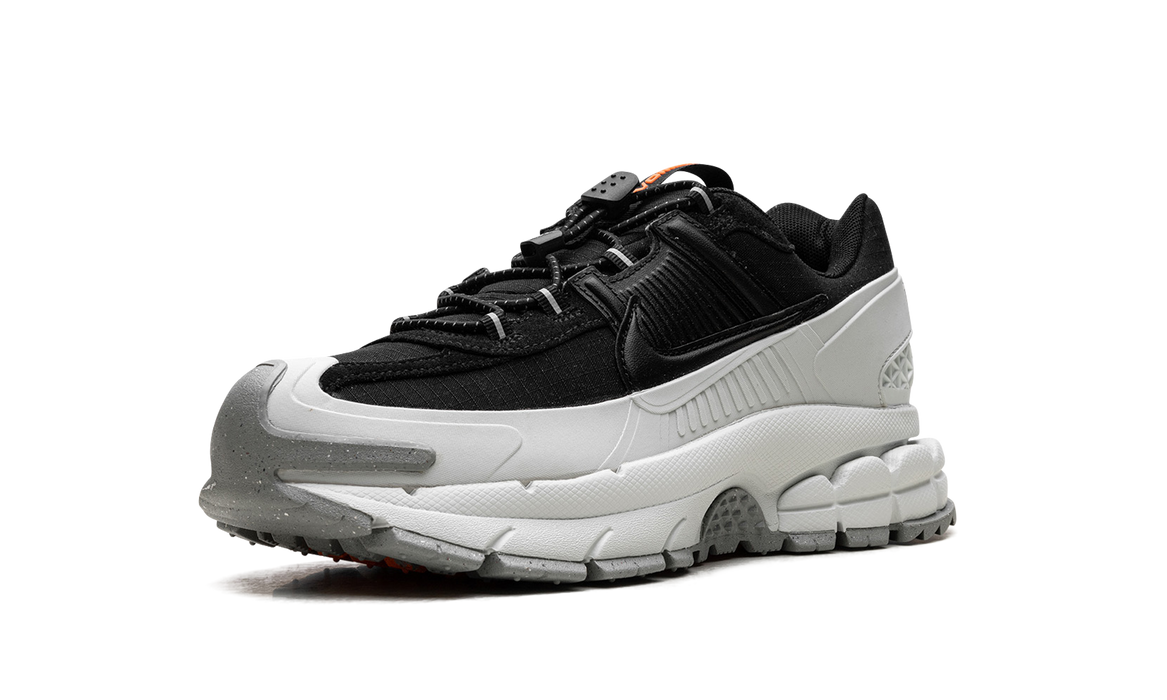 Nike Zoom Vomero 5 Roam Black Light Silver