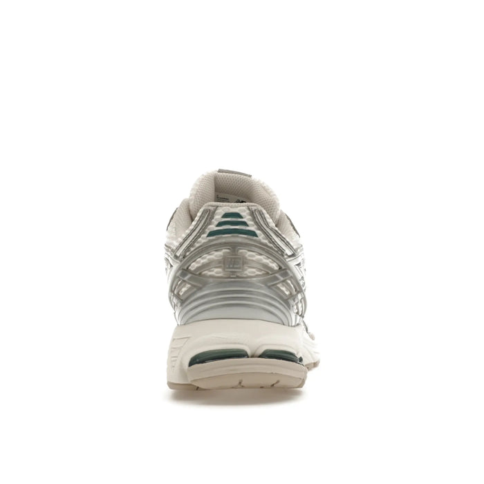 New Balance 1906R Silver Metallic Sea Salt