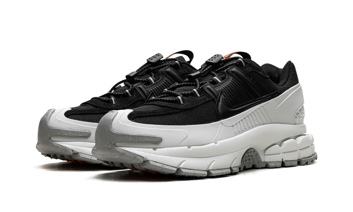 Nike Zoom Vomero 5 Roam Black Light Silver