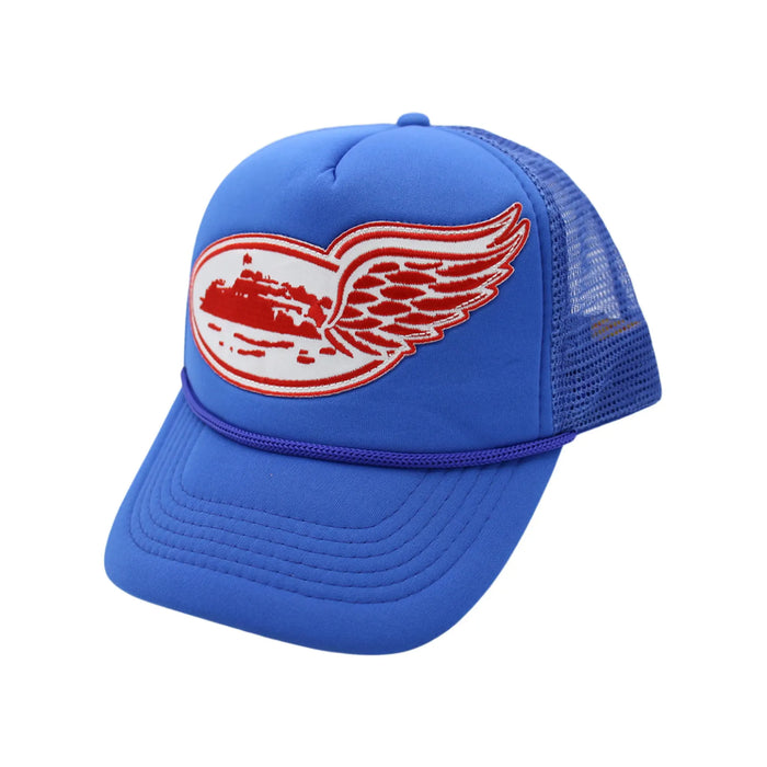 Corteiz Wing Trucker Cap Royal Blue