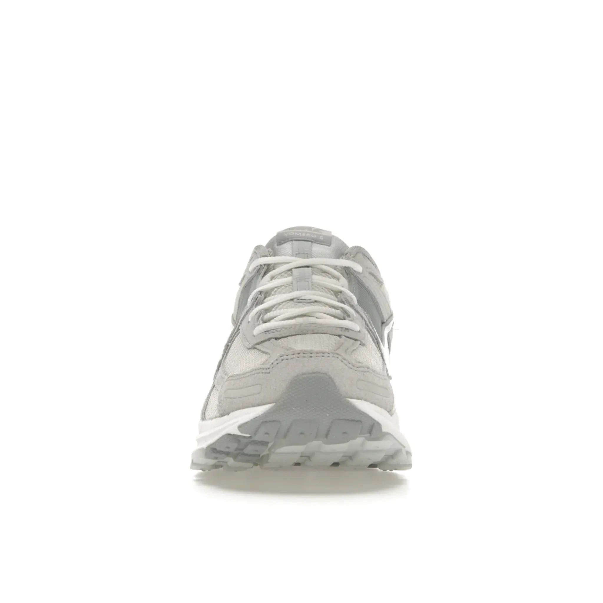 Nike Zoom Vomero 5 Pure Platinum Platinum Tint Wolf Grey Summit White (Women's)