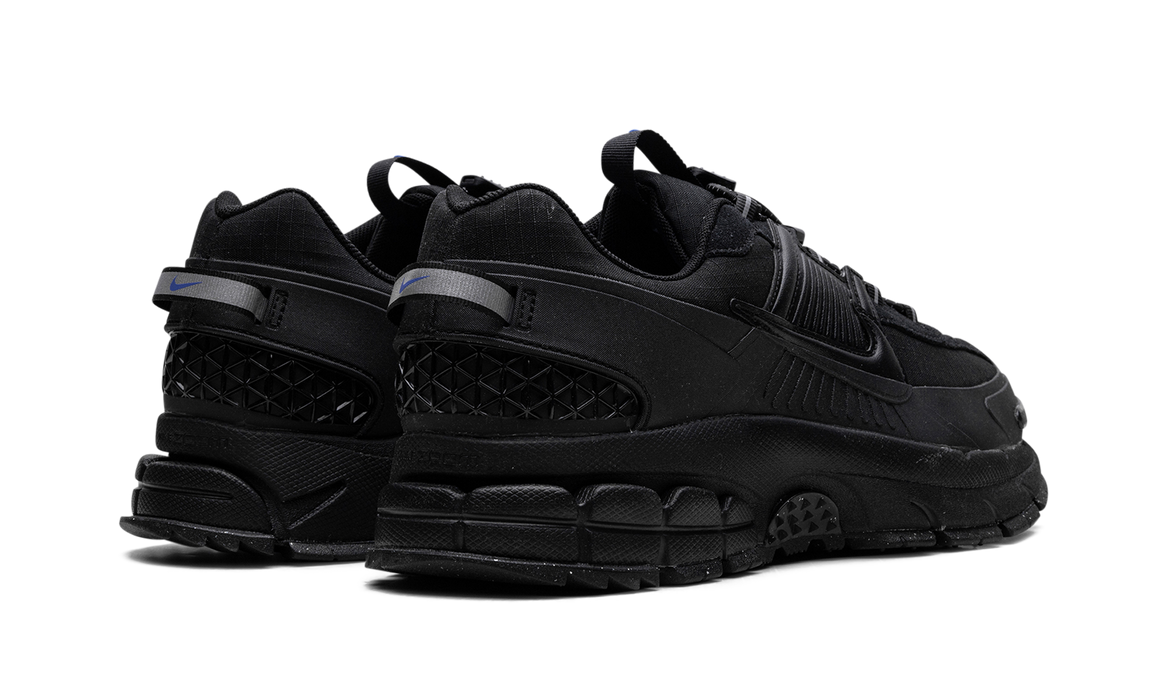 Nike Zoom Vomero Roam Triple Black