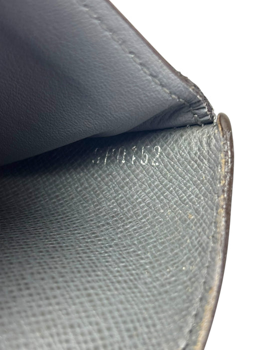 Louis Vuitton Taiga Leather Portefeuille Florin Wallet