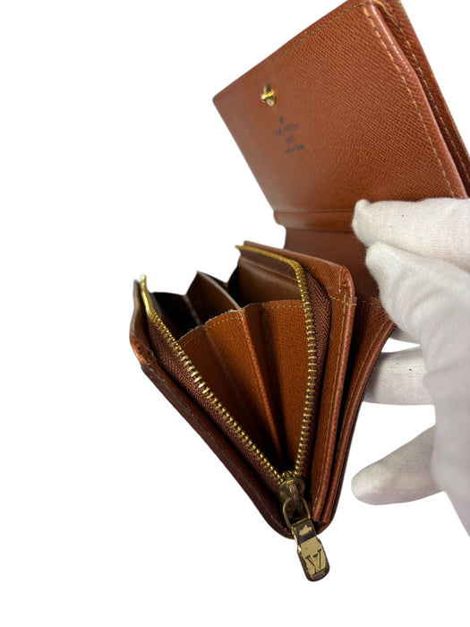 Louis Vuitton Porte Monnaie Bifold Monogram Wallet