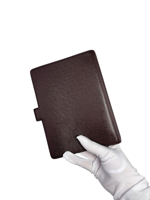 Louis Vuitton Taiga Leather Ring Agenda Cover MM (burgundy)