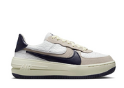 Nike Air Force 1 PLT.AF.ORM White & Navy (W)