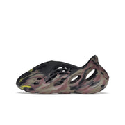 adidas Yeezy Foam RNR MX Carbon