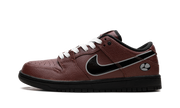 Nike SB Dunk Low Limosine Skateboards