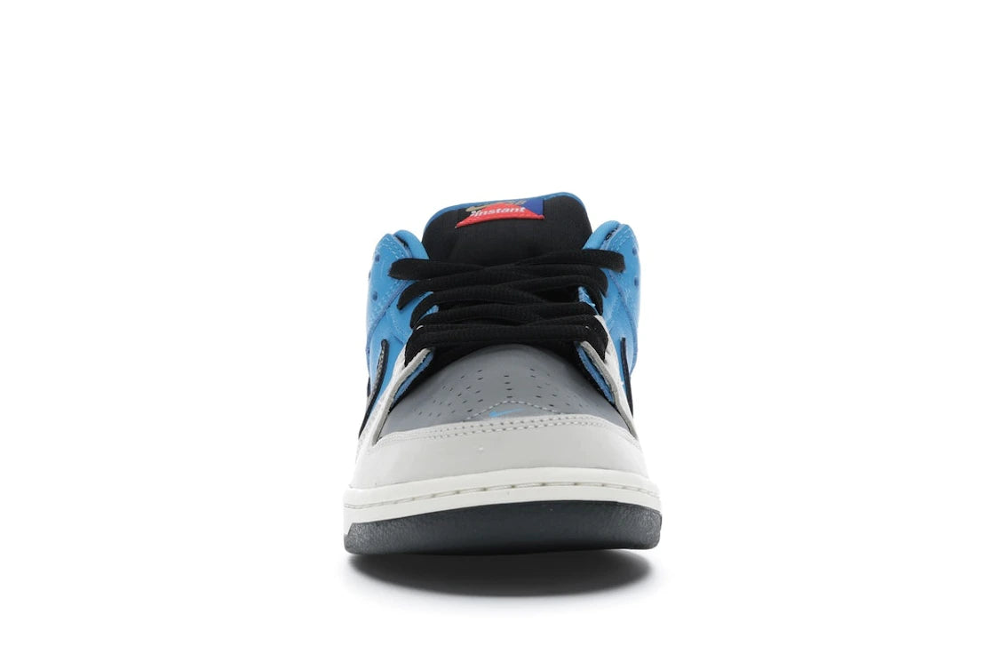 Nike SB Dunk Low Instant Skateboards