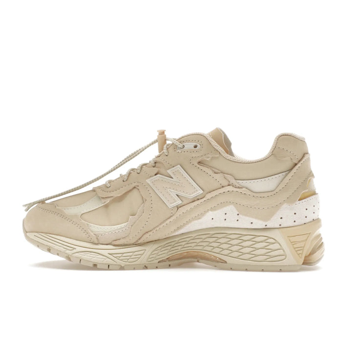 New Balance 2002R Protection Pack Sandstone
