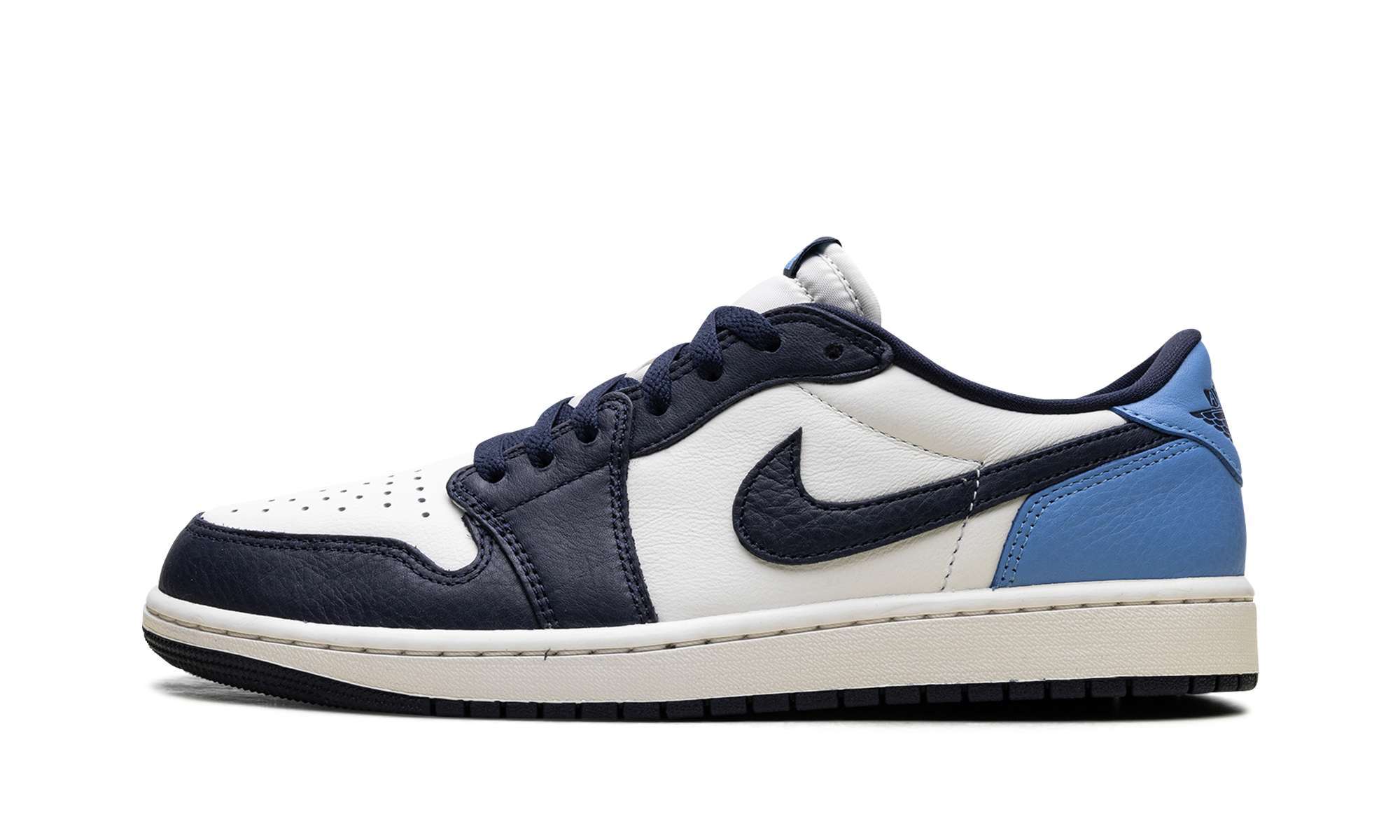 Jordan 1 Low OG Obsidian UNC