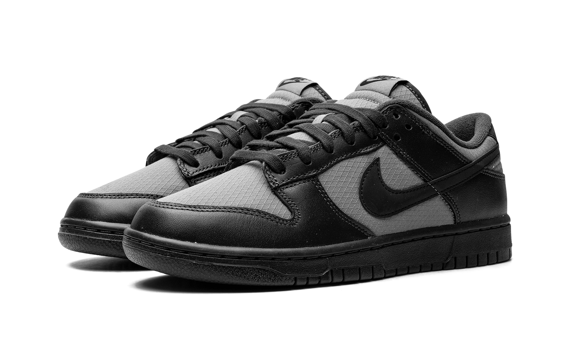 Nike Dunk Low Retro SE Off Noir Smoke Grey