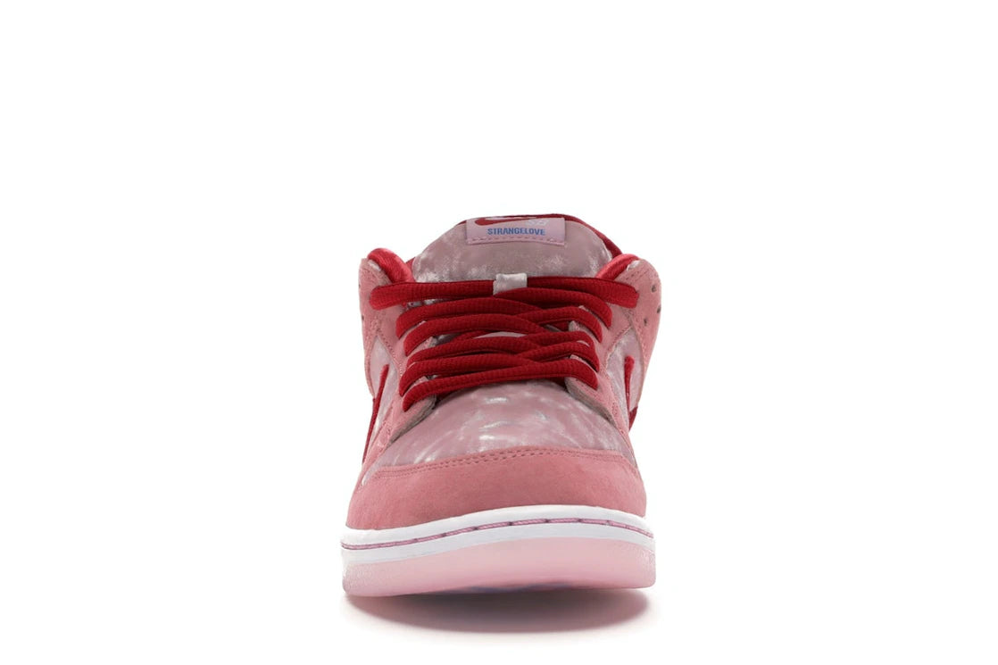 Nike SB Dunk Low StrangeLove Skateboards