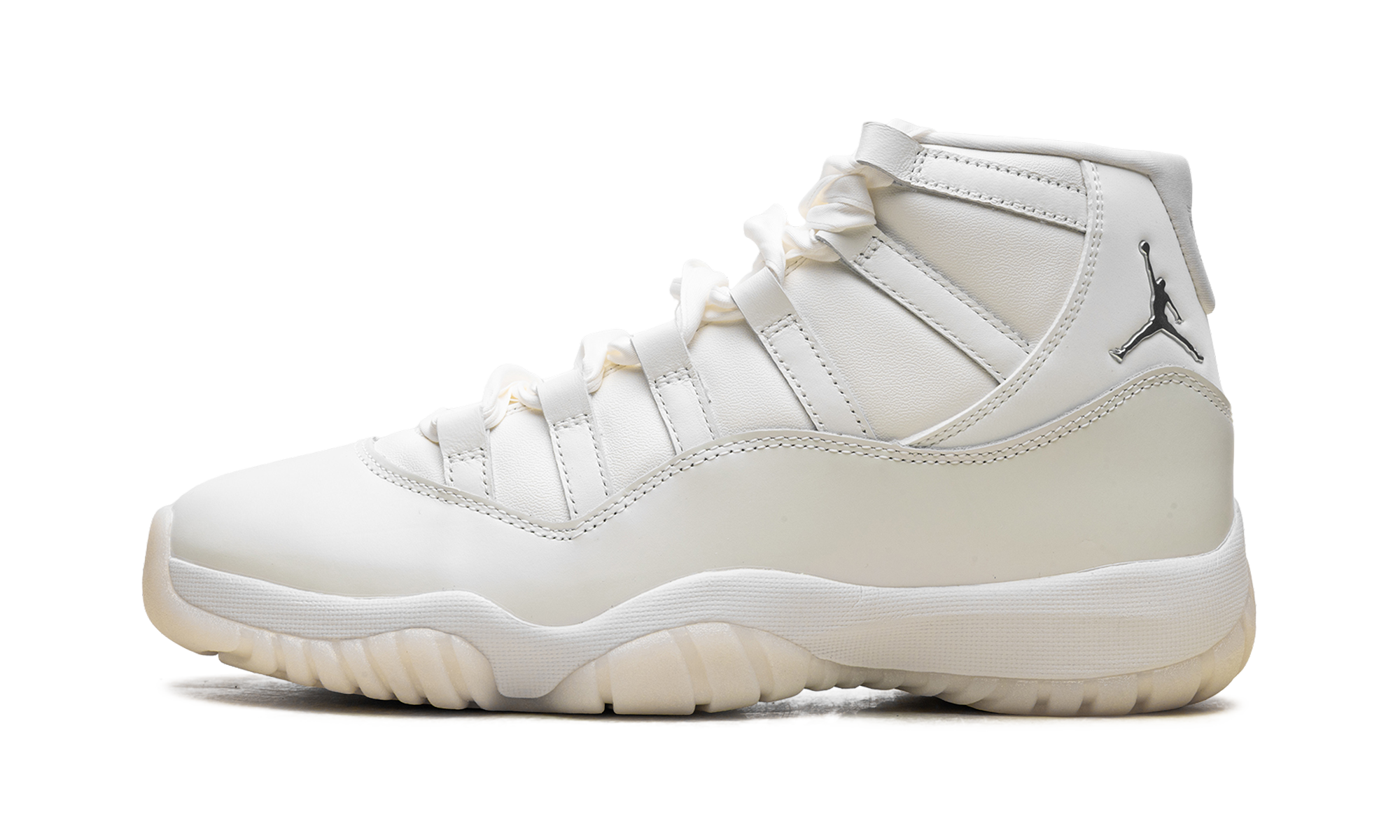 Jordan 11 Retro Pearl (Women's)