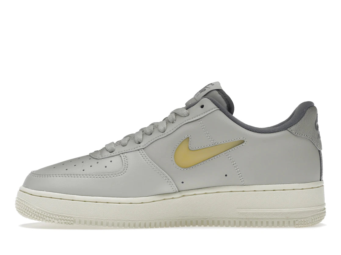 Nike Air Force 1 Low '07 Jewel Light Bone Coconut Milk