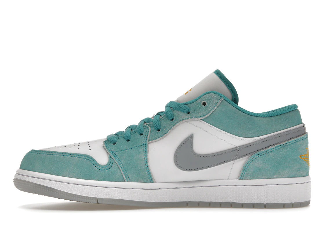 Jordan 1 Low SE New Emerald