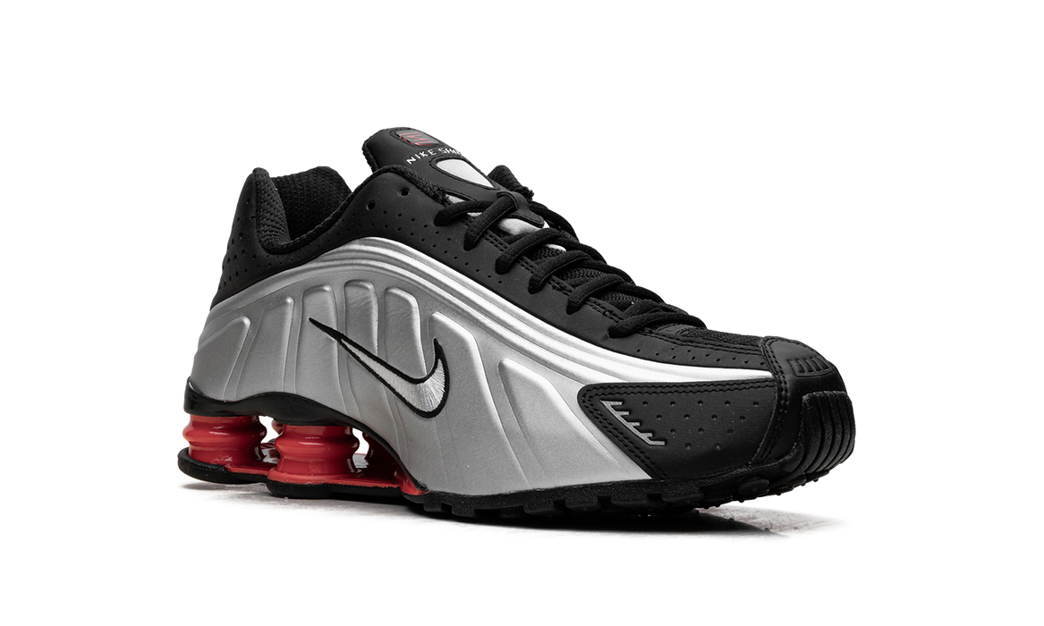 Nike Shox R4 Black Metallic Silver (2025) (Women's)