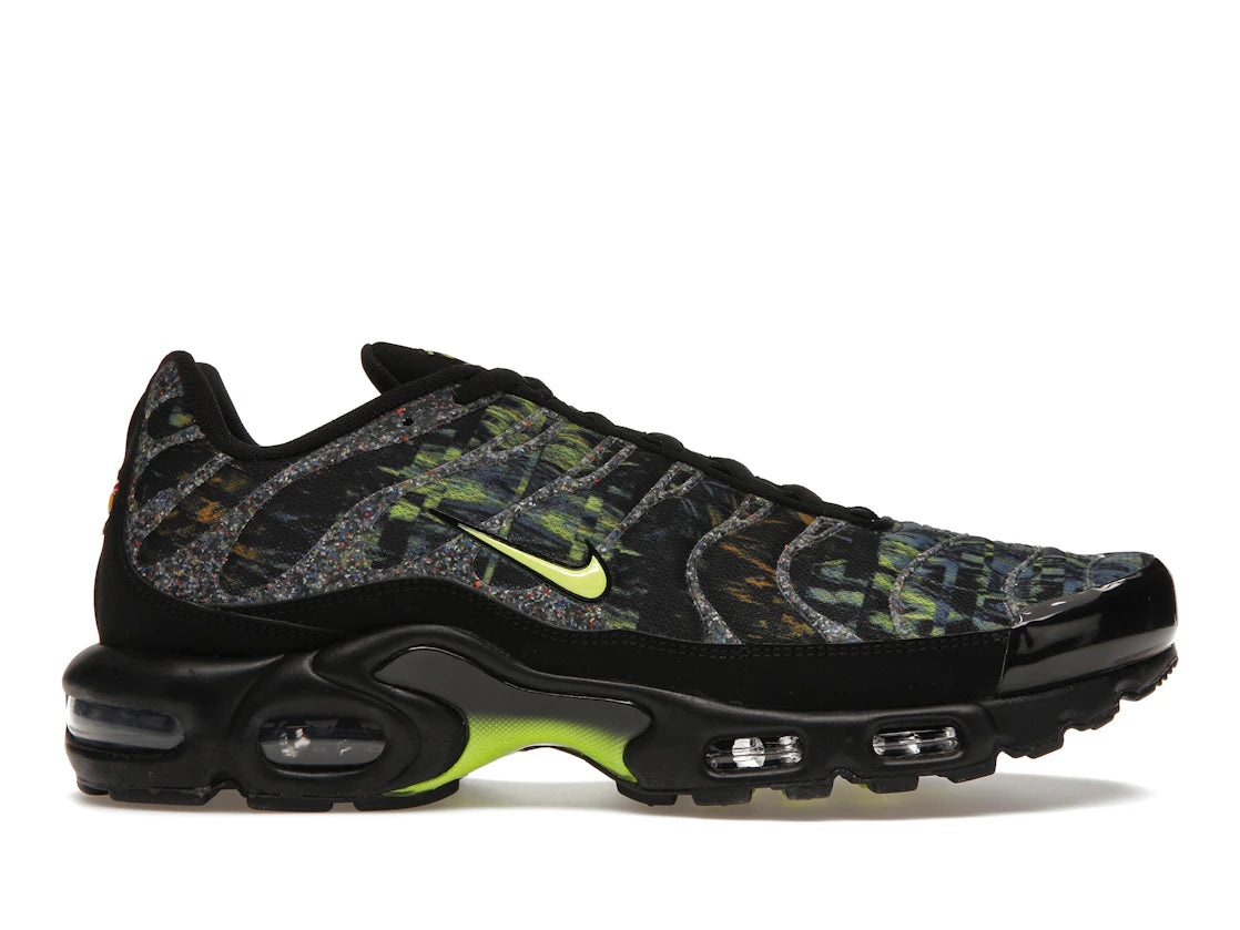 Nike Air Max Plus Sustainable Black Volt