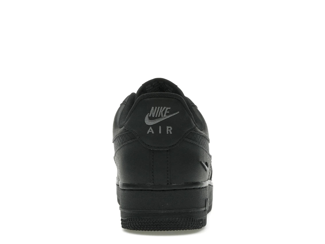 Nike Air Force 1 Low SE Triple Black Ripstop