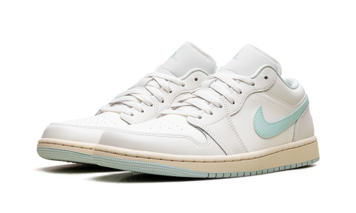 Jordan 1 Low Sail Igloo (Women's)