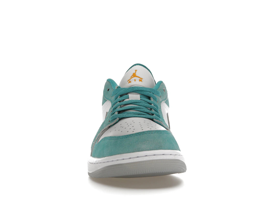 Jordan 1 Low SE New Emerald