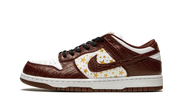 Nike SB Dunk Low Supreme Stars Barkroot Brown (2021)