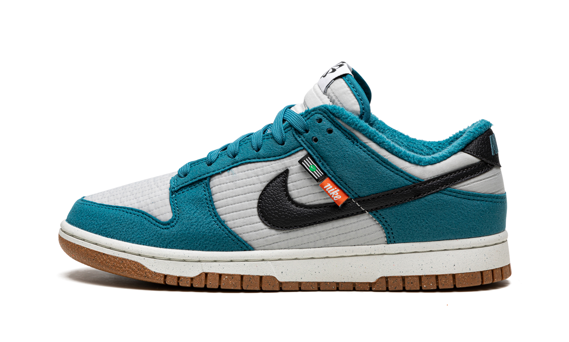 Nike Dunk Low SE Next Nature Rift Blue