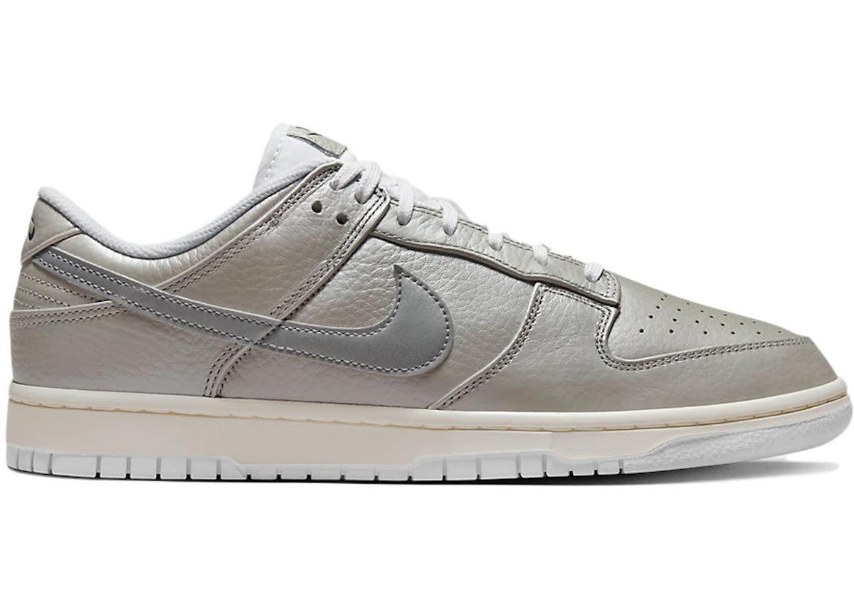 Nike Dunk Low Metallic Silver
