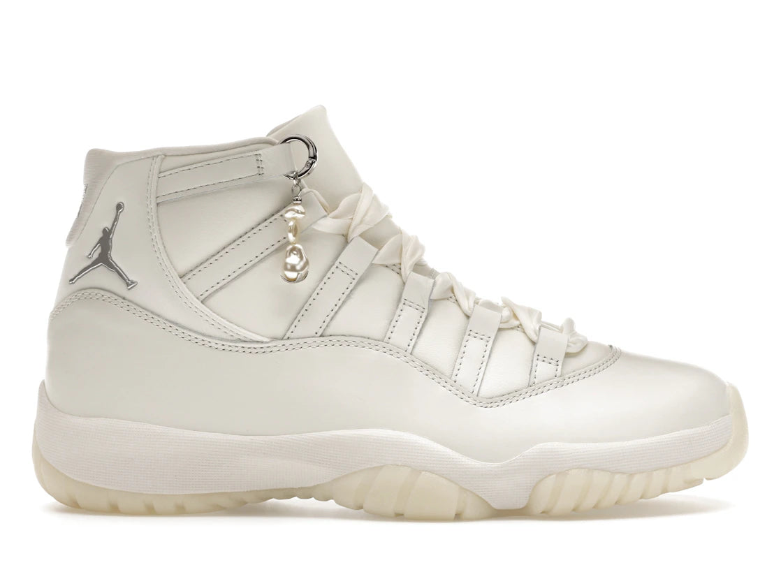 Jordan 11 Retro Pearl (Women's)